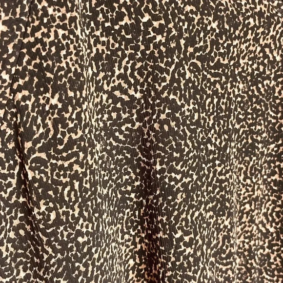 Madewell Crinkle Georgette V-Neck Babydoll Dress in Brushed Texture - Picture 9 of 16